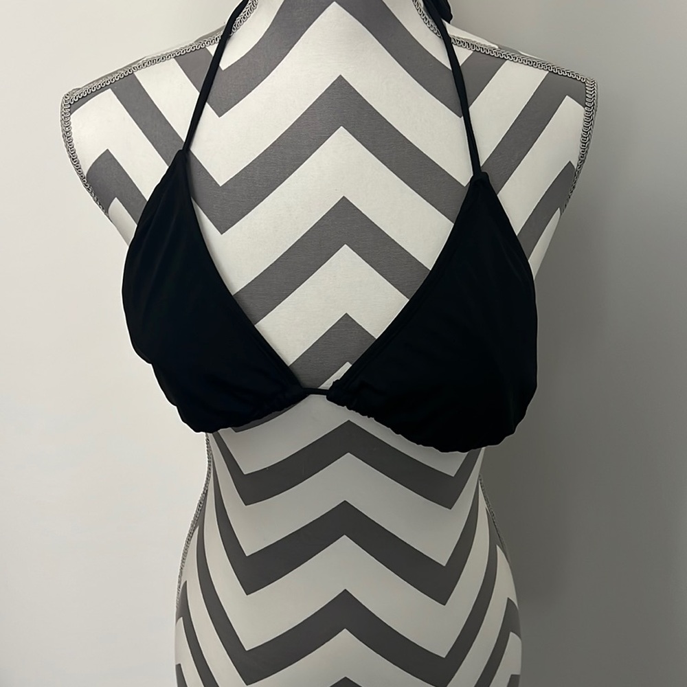 XL Triangle Top